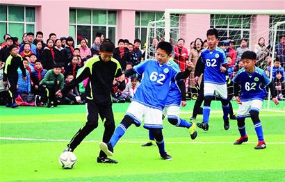 葡萄牙主帅马丁内斯：没人能够取代努诺-门德斯