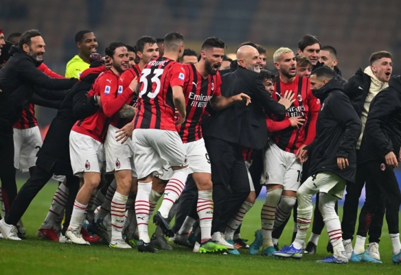 李凯尔改回美国籍？回应来了！可为中国男篮出战甚至打CBA（李凯尔回归美籍传闻？最新回应：仍可代表中国男篮出战，CBA也有望亮相）