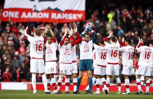 后腰全场传球成功率达 92%，表现全面